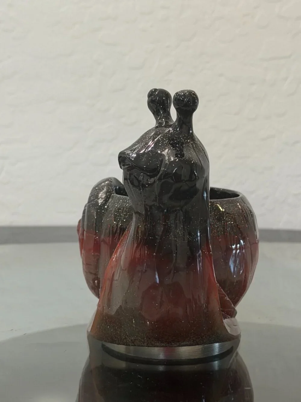 Handmade Epoxy Resin Snail Figurine – Unique Decorative Piece